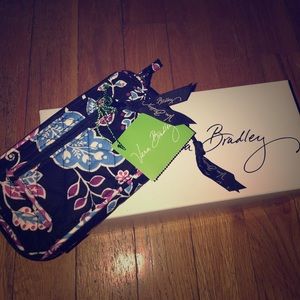 Vera Bradley Smartphone wristlet
